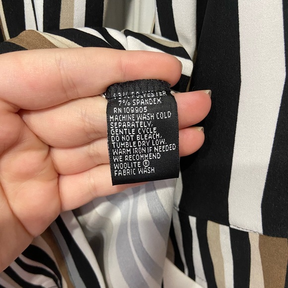 3/4 Sleeve Button Up Blouse - Picture 5 of 5